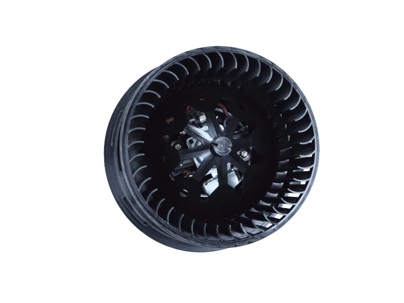 Ventilator habitaclu