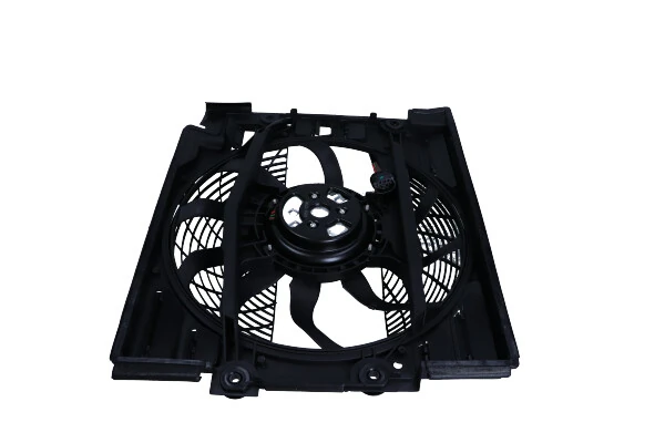 Ventilator radiator racire