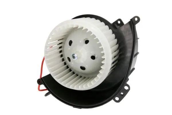 Ventilator habitaclu