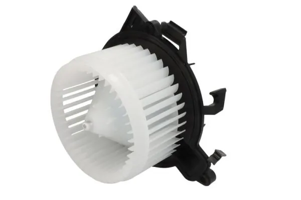 Ventilator habitaclu