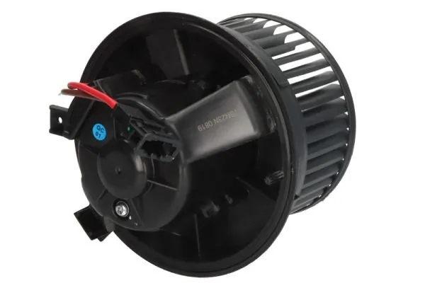 Ventilator habitaclu