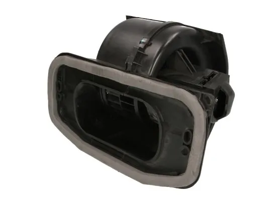 Ventilator habitaclu