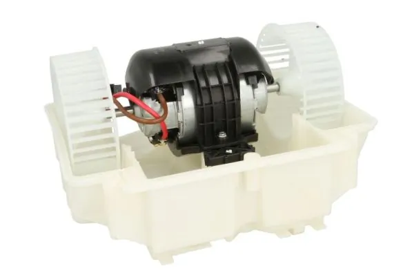 Ventilator habitaclu