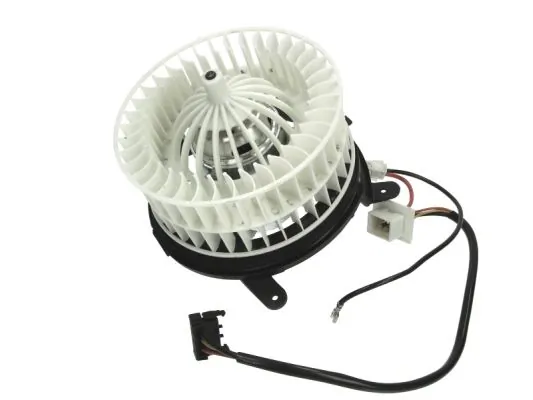 Ventilator habitaclu