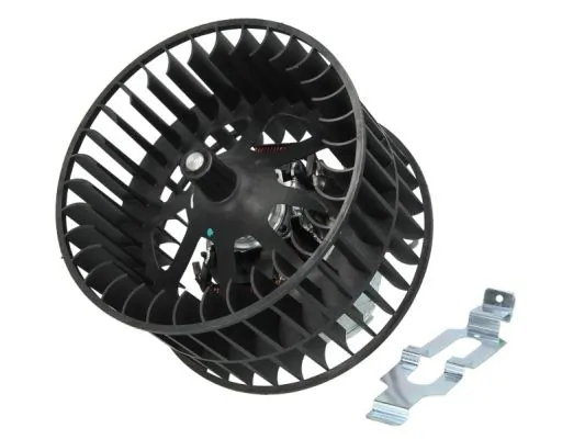 Ventilator habitaclu