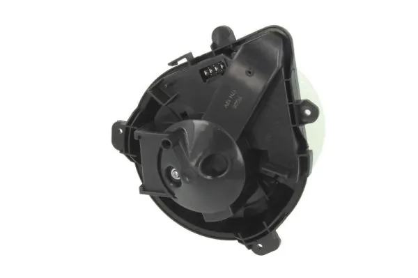 Ventilator habitaclu