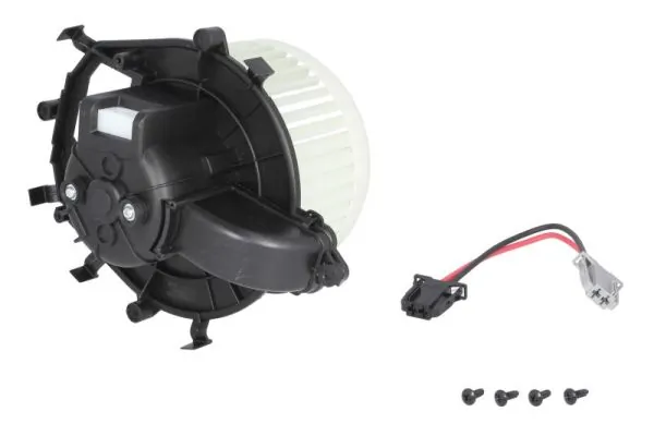 Ventilator habitaclu