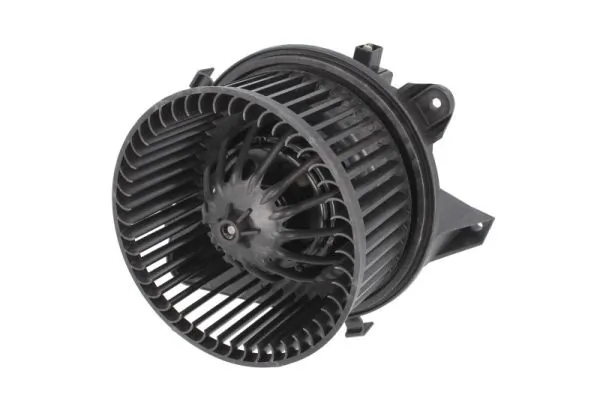 Ventilator habitaclu