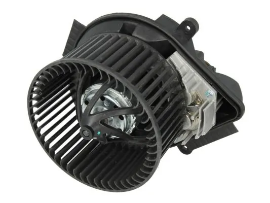 Ventilator habitaclu