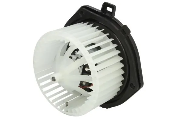 Ventilator habitaclu
