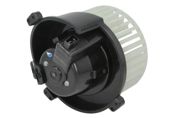 Ventilator habitaclu