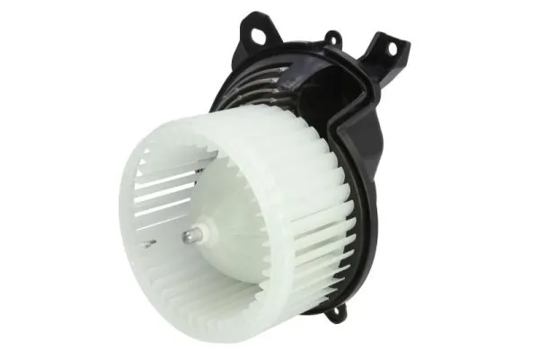 Ventilator habitaclu