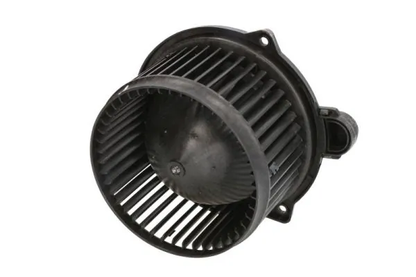 Ventilator habitaclu