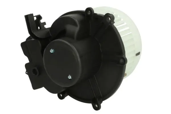 Ventilator habitaclu