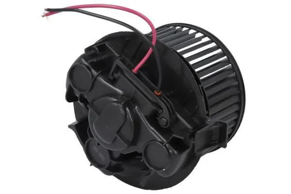 Ventilator habitaclu