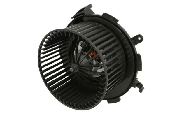 Ventilator habitaclu