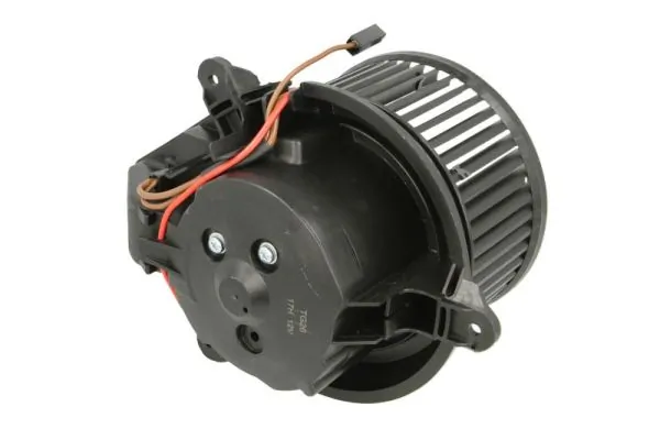 Ventilator habitaclu