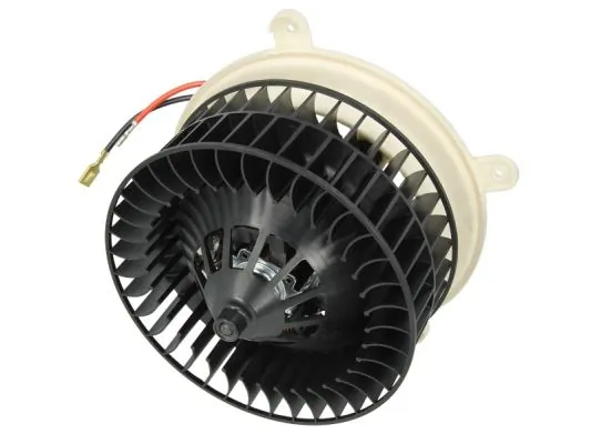 Ventilator habitaclu