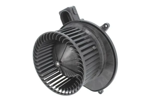 Ventilator habitaclu