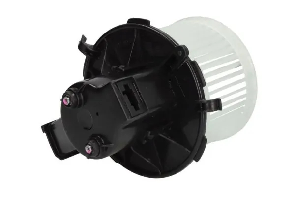Ventilator habitaclu