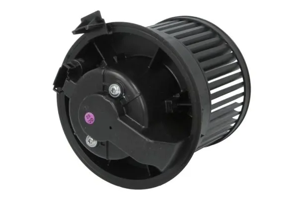 Ventilator habitaclu