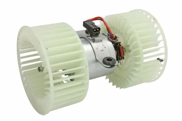 Ventilator habitaclu