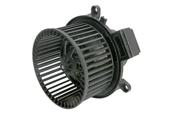 Ventilator habitaclu