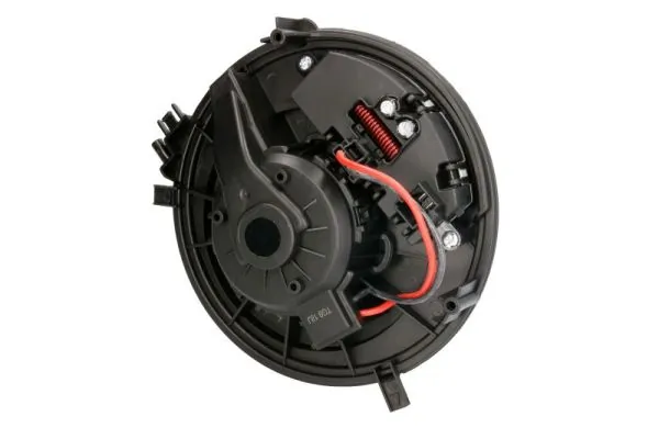 Ventilator habitaclu