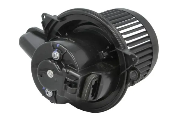 Ventilator habitaclu