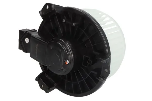 Ventilator habitaclu