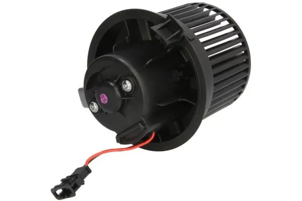 Ventilator habitaclu