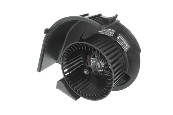 Ventilator habitaclu