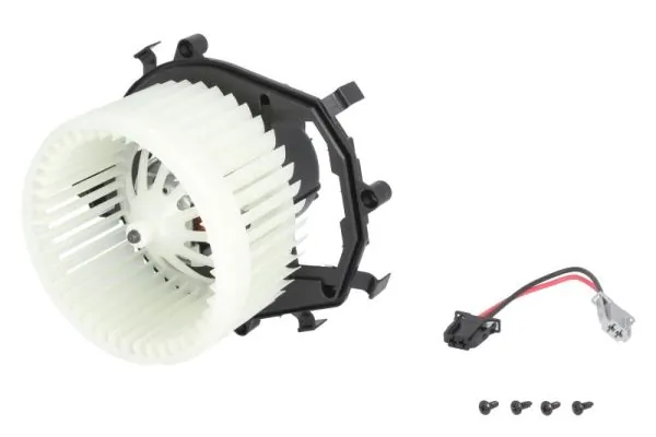 Ventilator habitaclu