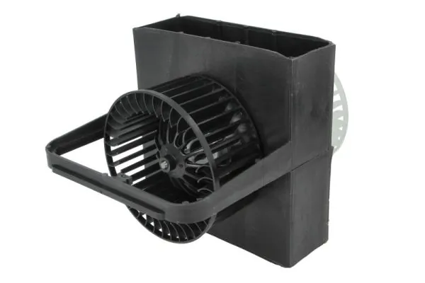 Ventilator habitaclu