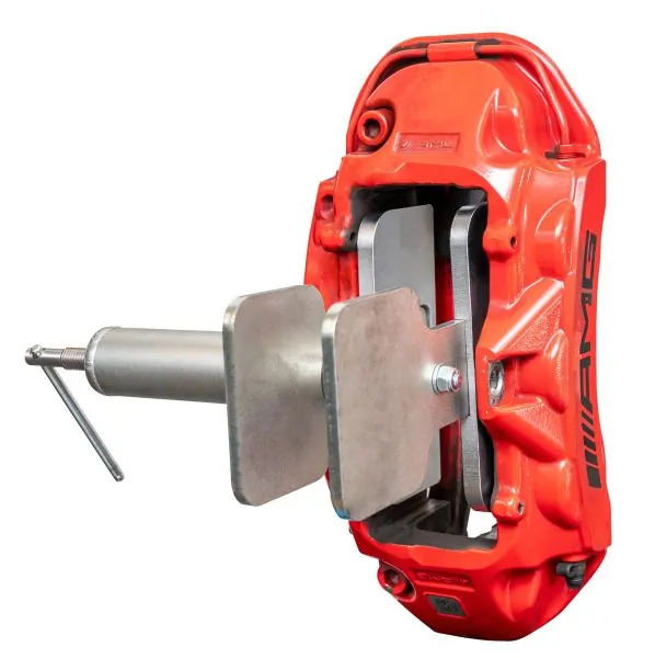 Adaptor, dispozitiv de resetare piston etrier