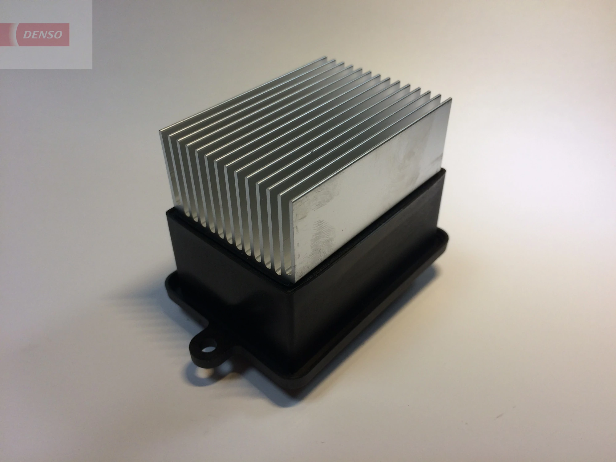 Rezistor ventilator habitaclu