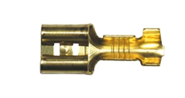 Conector cablaj