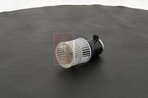 Ventilator habitaclu