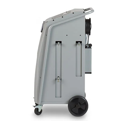 Echipament service aer conditionat