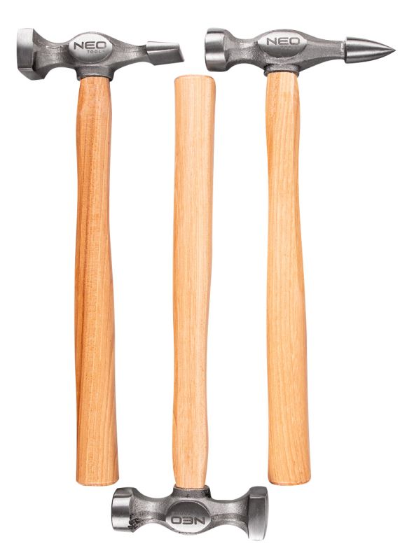 Set ciocane indreptat tabla