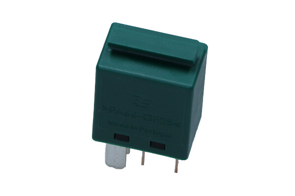 Releu multifunctional