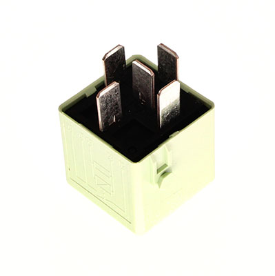 Releu multifunctional