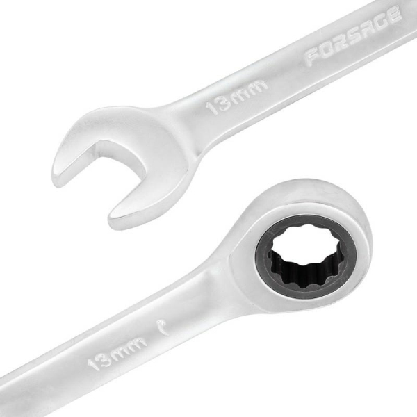 SET DE 27 DE CHEI CU CAP PLAT SI INELARE PE PANZA (4 CU Clichet) (47341)