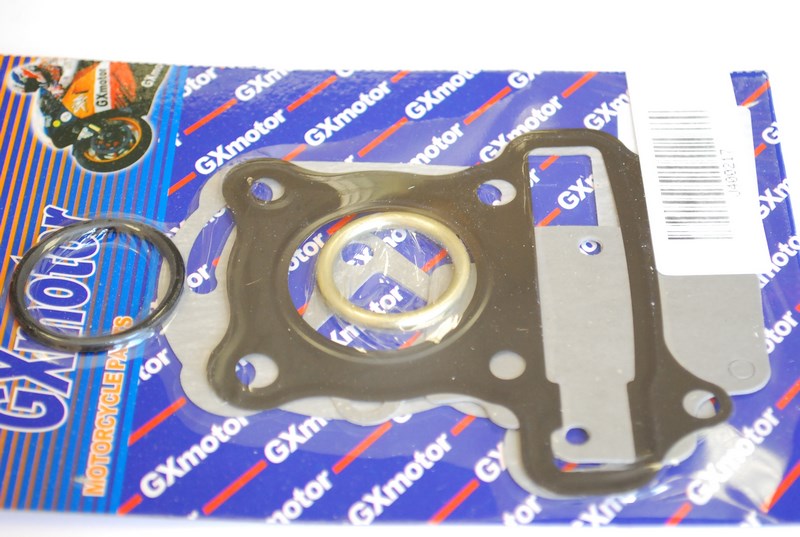 Set garnituri complet motor superior