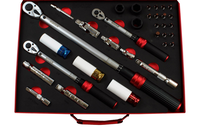 Insert with equipment for a workshop trolley