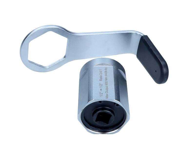 AMPLIFICATOR DE Cuplu 1/2''-1/2'' 600 NM 3 4:1