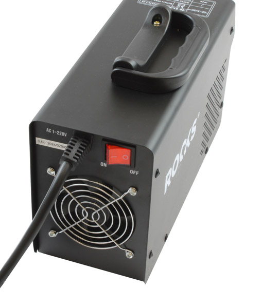 Robot pornire 12V 24V 80A 600A 800 Ah LCD