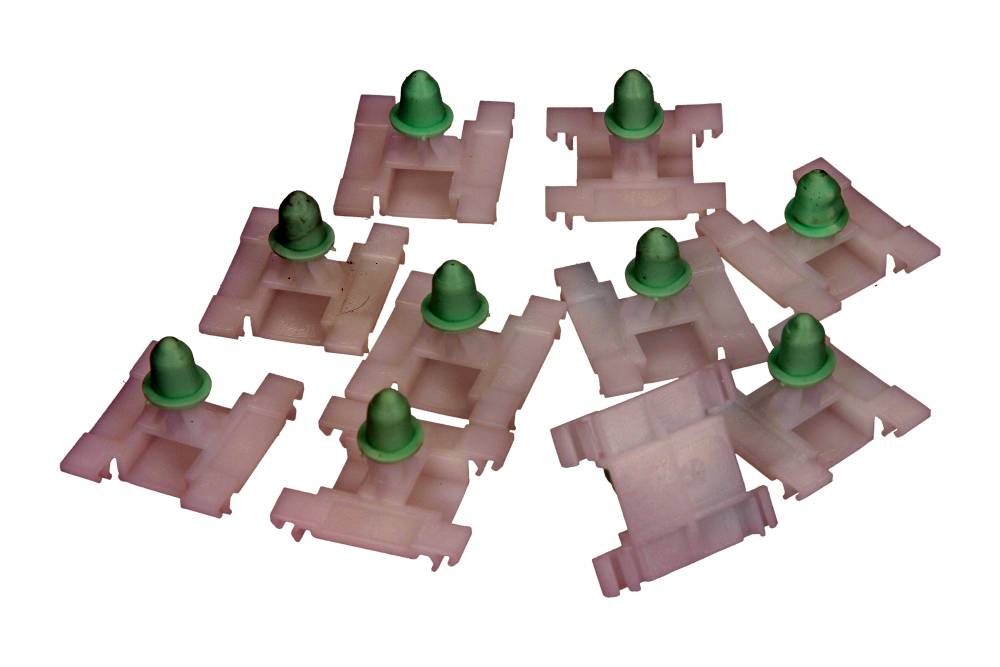 Clips, acoperire decorativa si protectie