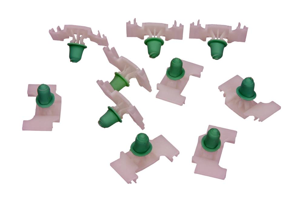 Clips, acoperire decorativa si protectie