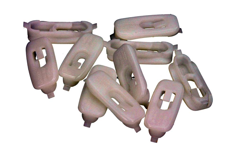 Clips, acoperire decorativa si protectie